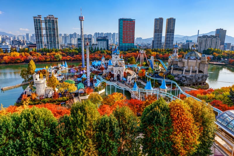 Lotte World or Everland Theme Park with Safari World