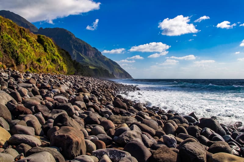 Valugan Boulder Bay