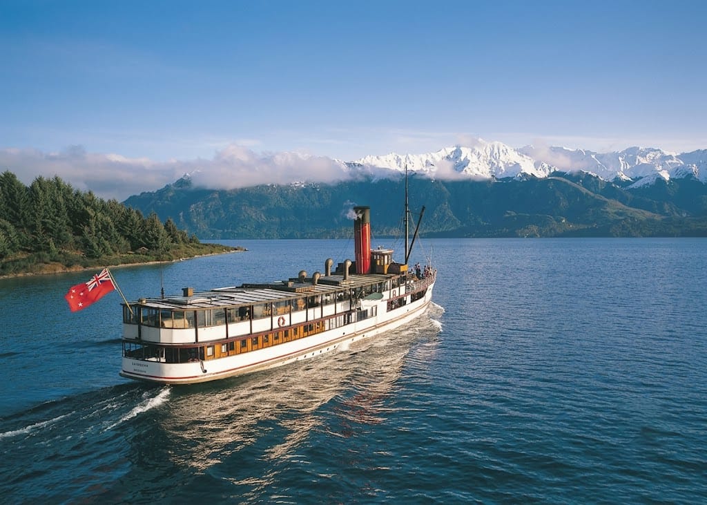 TSS Earnslaw Cruise