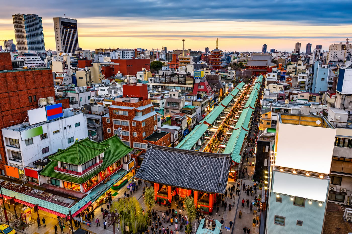 Nakamise Shopping Street