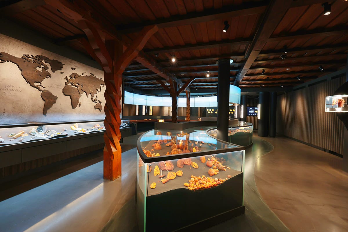 Mizgiris Amber Gallery