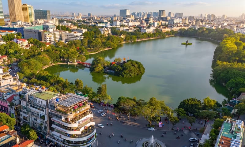 Hoan Kiem Lake